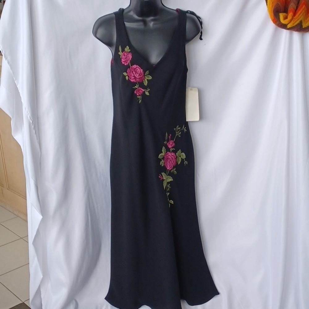 NWT S.L.Fashions Cocktail Dress, Embroidered, Sz 8, 18" PTP, 46" L